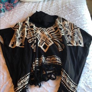 Boho Geometric Fringed Shawl